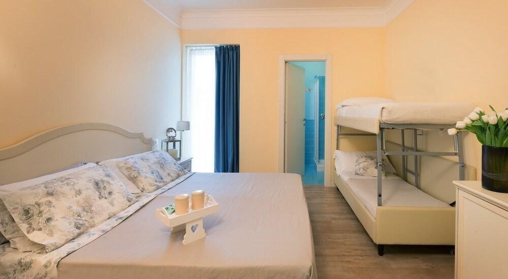 Beyou Hotel Villa Rosa Riccione Bagian luar foto